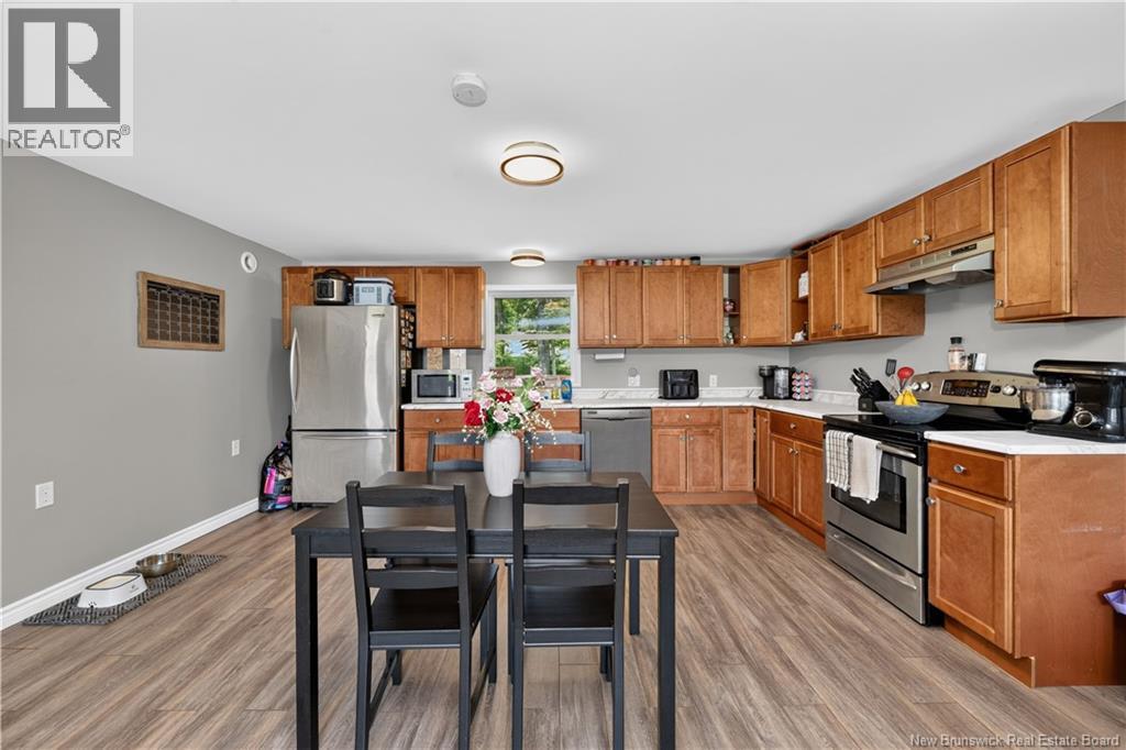 630 Howard Road - 11