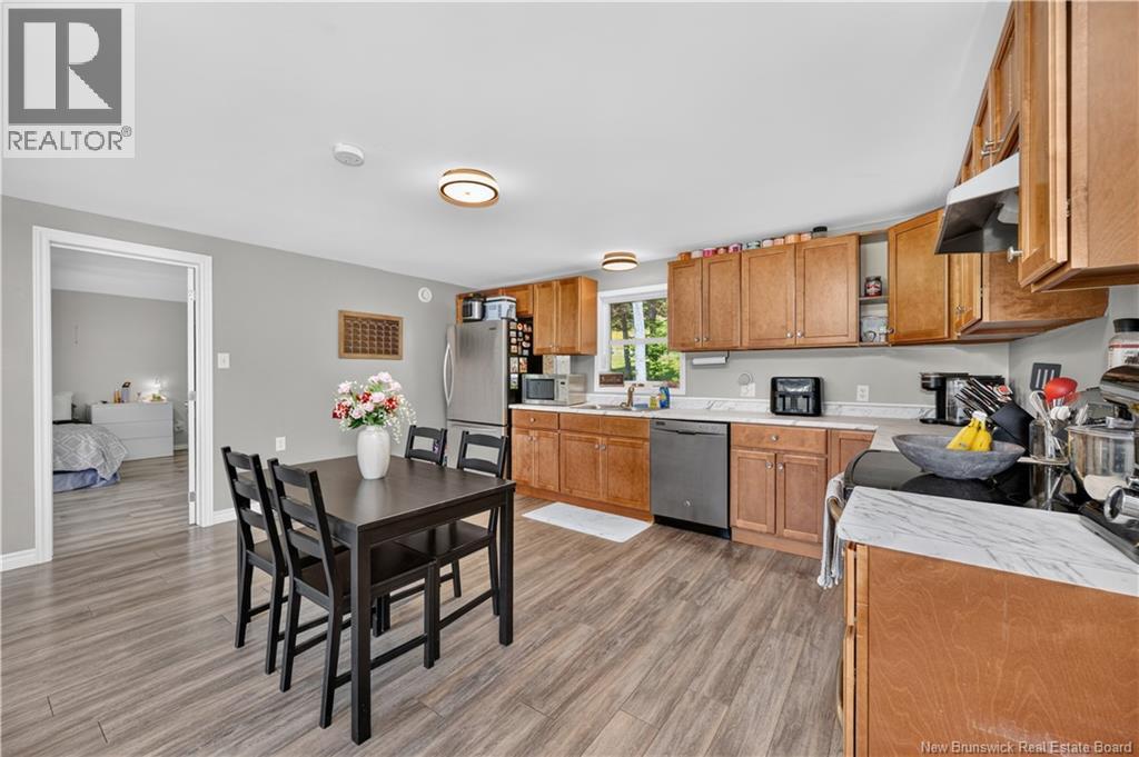 630 Howard Road - 12