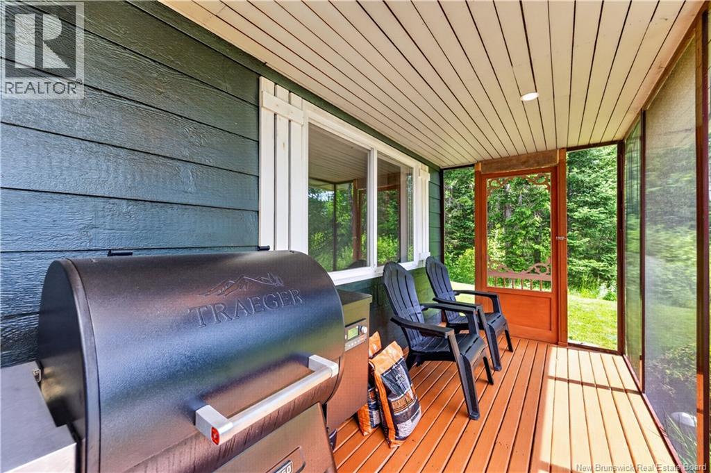 630 Howard Road - Image 27