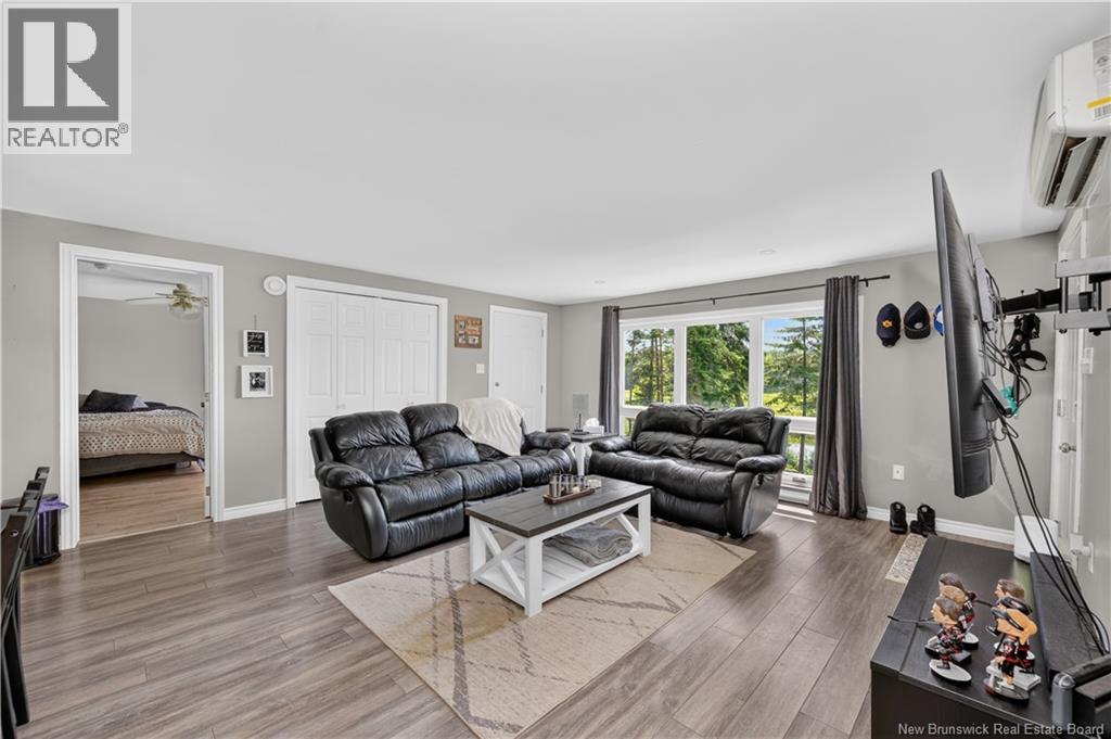 630 Howard Road - 4