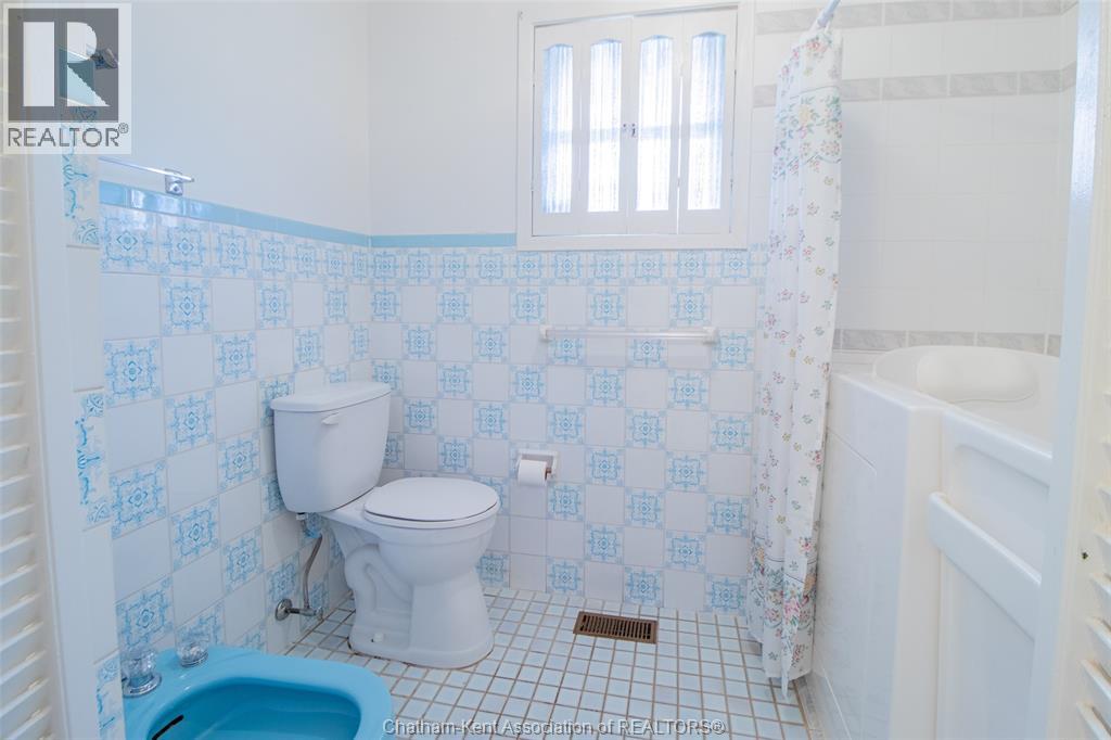 8 Regal PLACE - 14