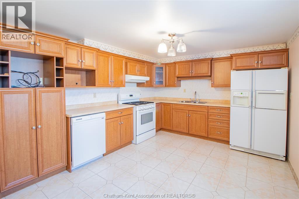 8 Regal PLACE - 21