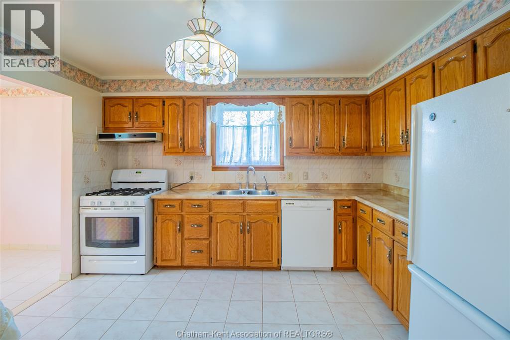 8 Regal PLACE - 8