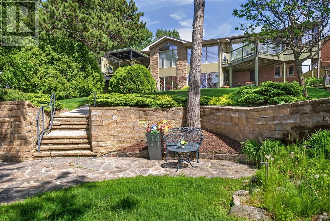457 Lake Point Court - 9
