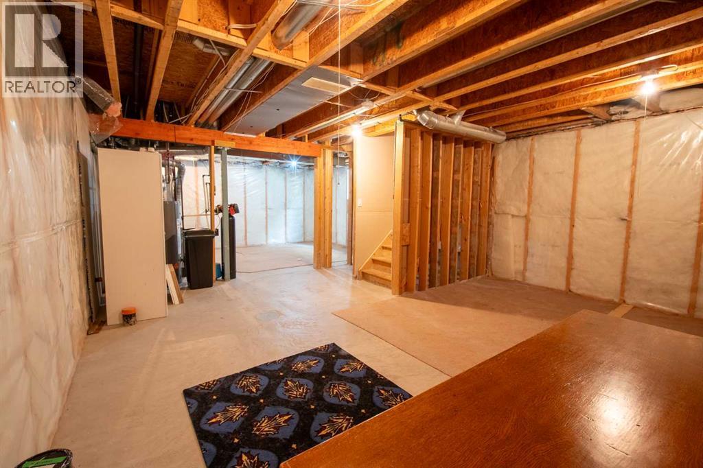 11 Saddlebrook Mews NE - 24
