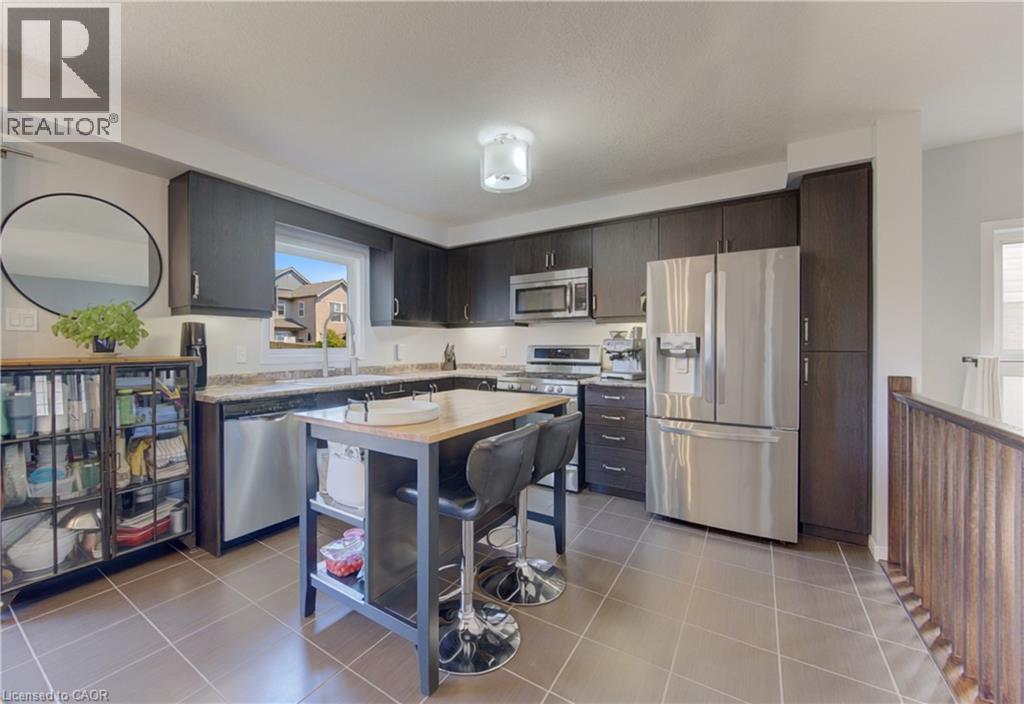 232 CRANBROOK Street - 10