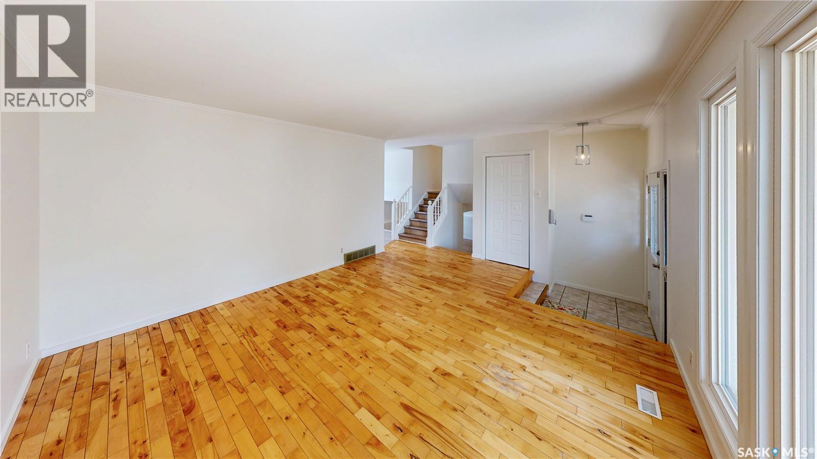 6150 7th AVENUE N - photo 4