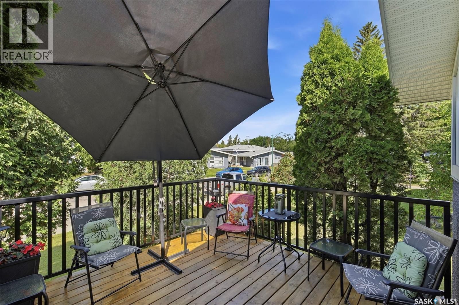 2607 Dufferin AVENUE — photo 26