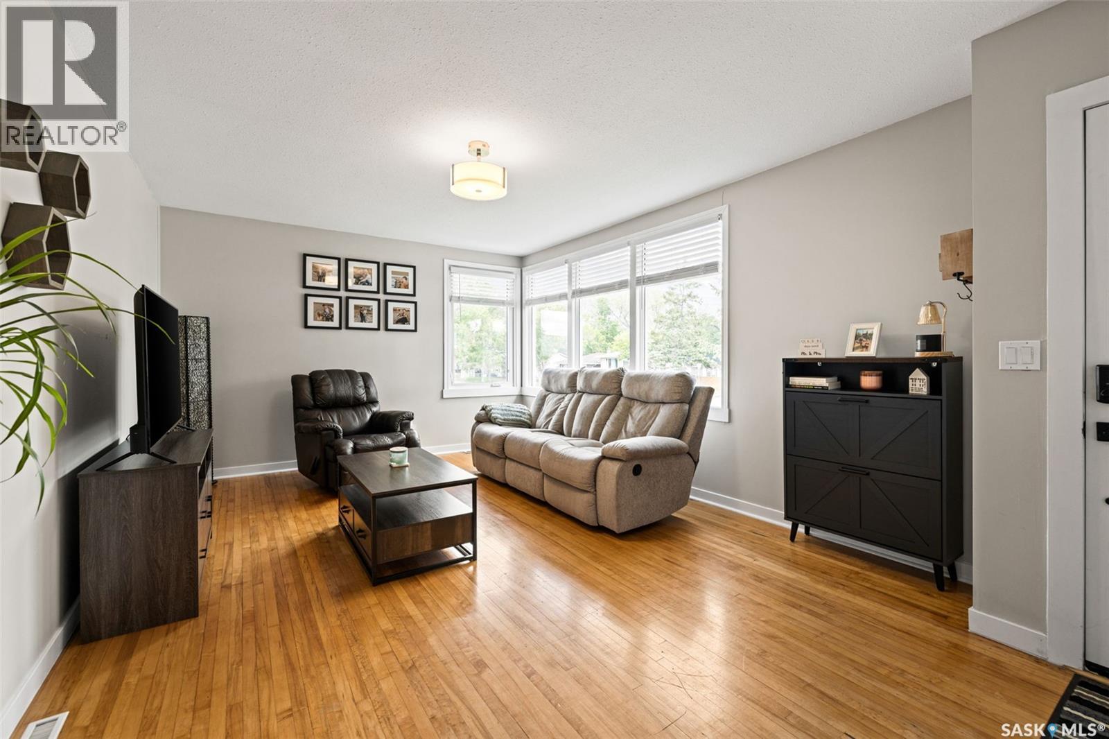 4835 7th AVENUE - photo 3