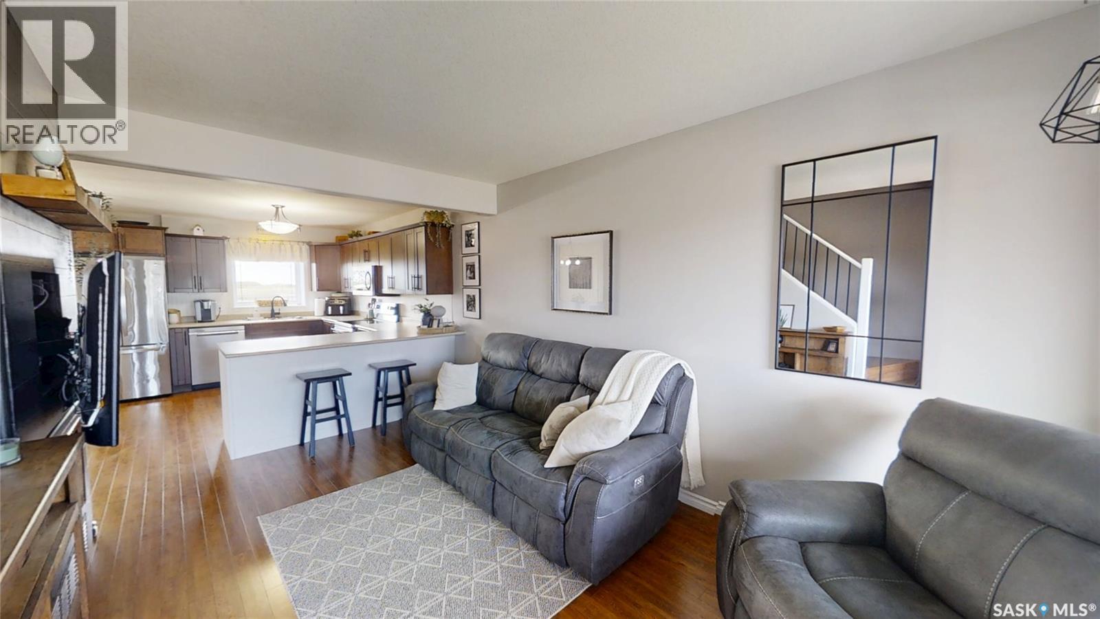 431 Brooklyn CRESCENT - photo 5
