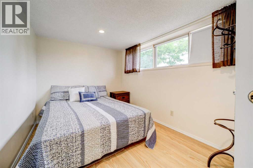 1130 James Avenue - 8