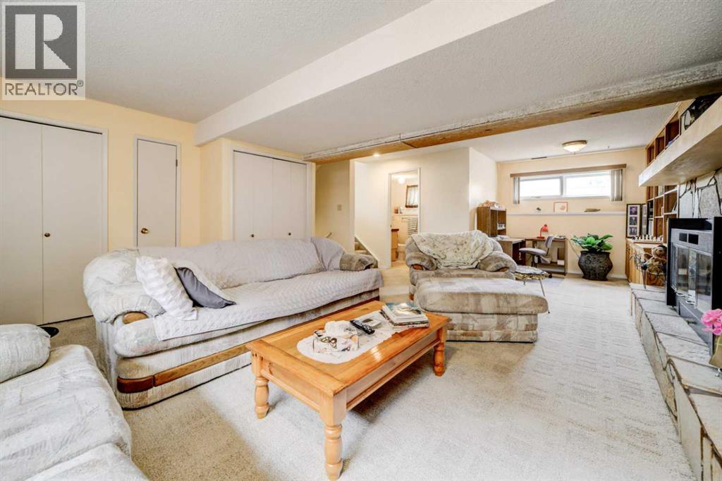 1130 James Avenue - 13