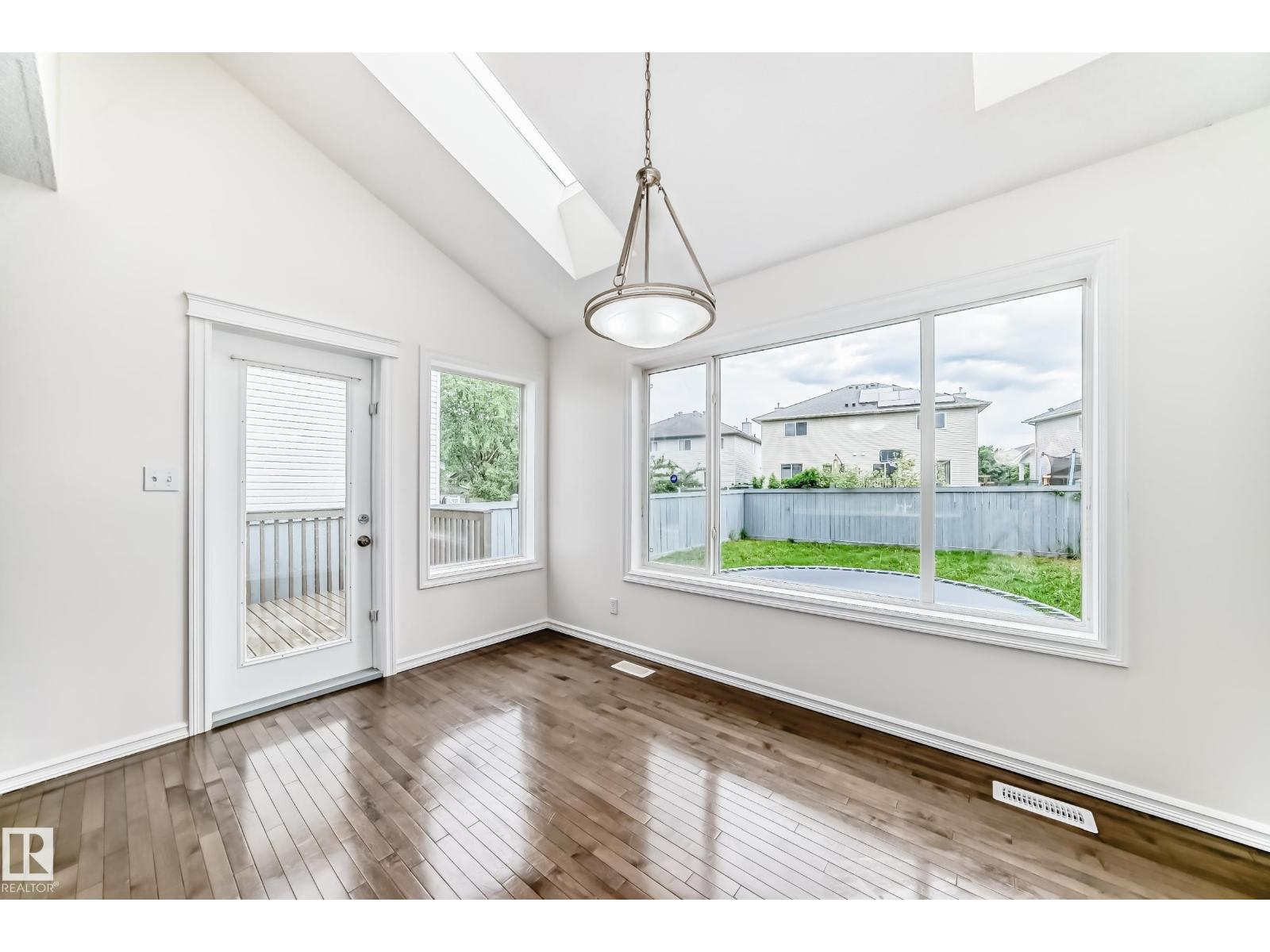 21208 89A AVENUE NW - 8