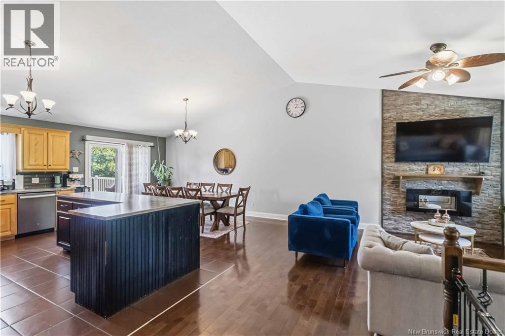 348 Goodine Street - 6