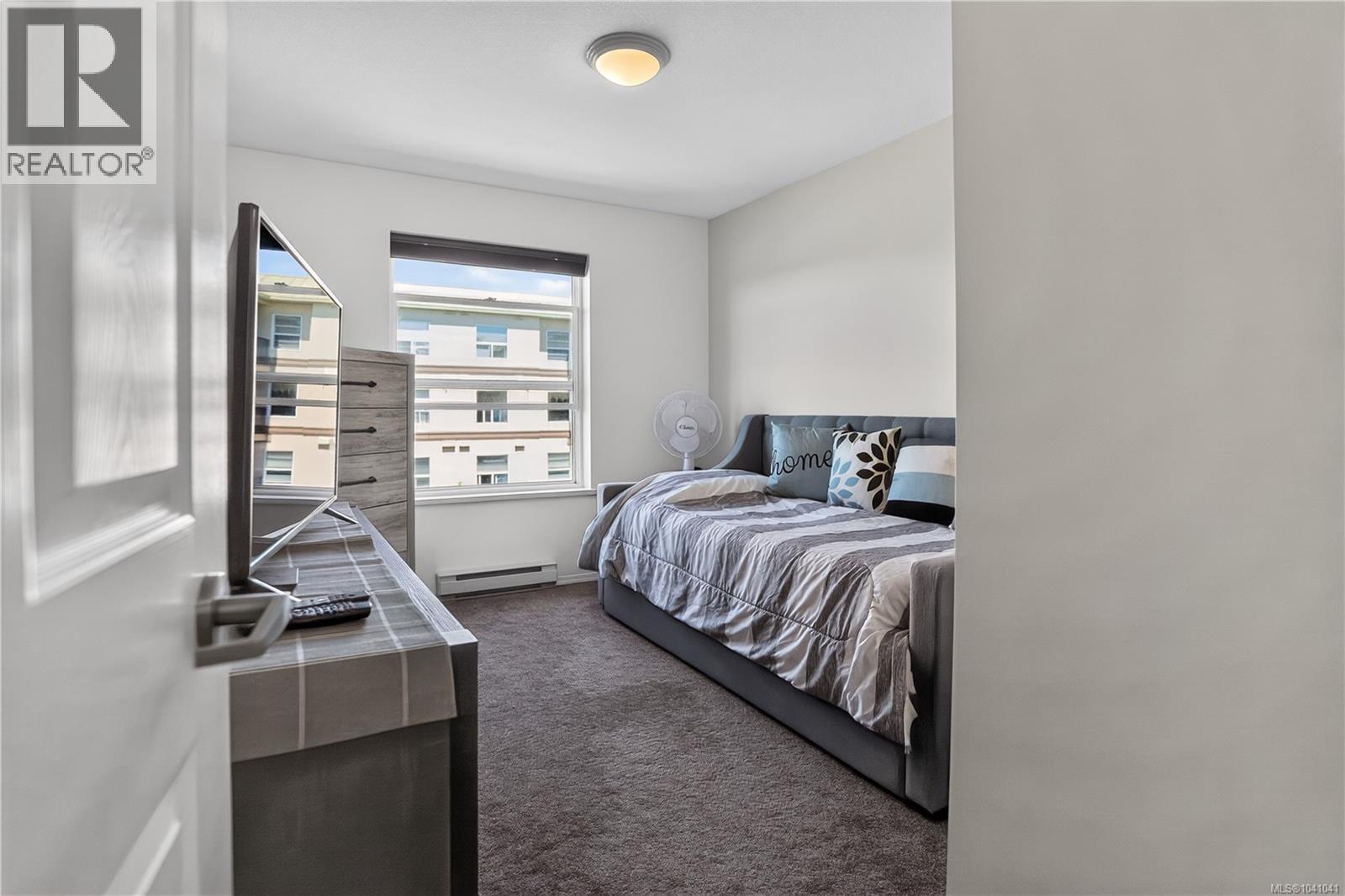 #307 280 Dogwood St S - 12