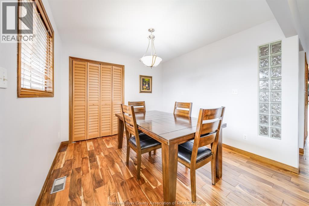 647 ALPENROSE COURT - 17