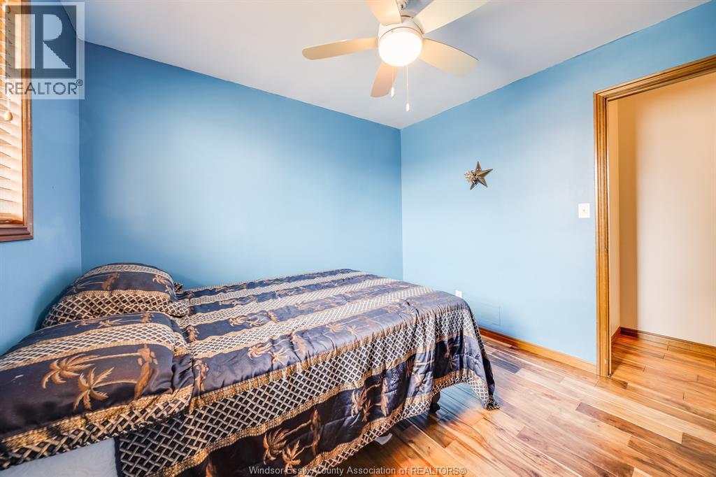 647 ALPENROSE COURT - 22