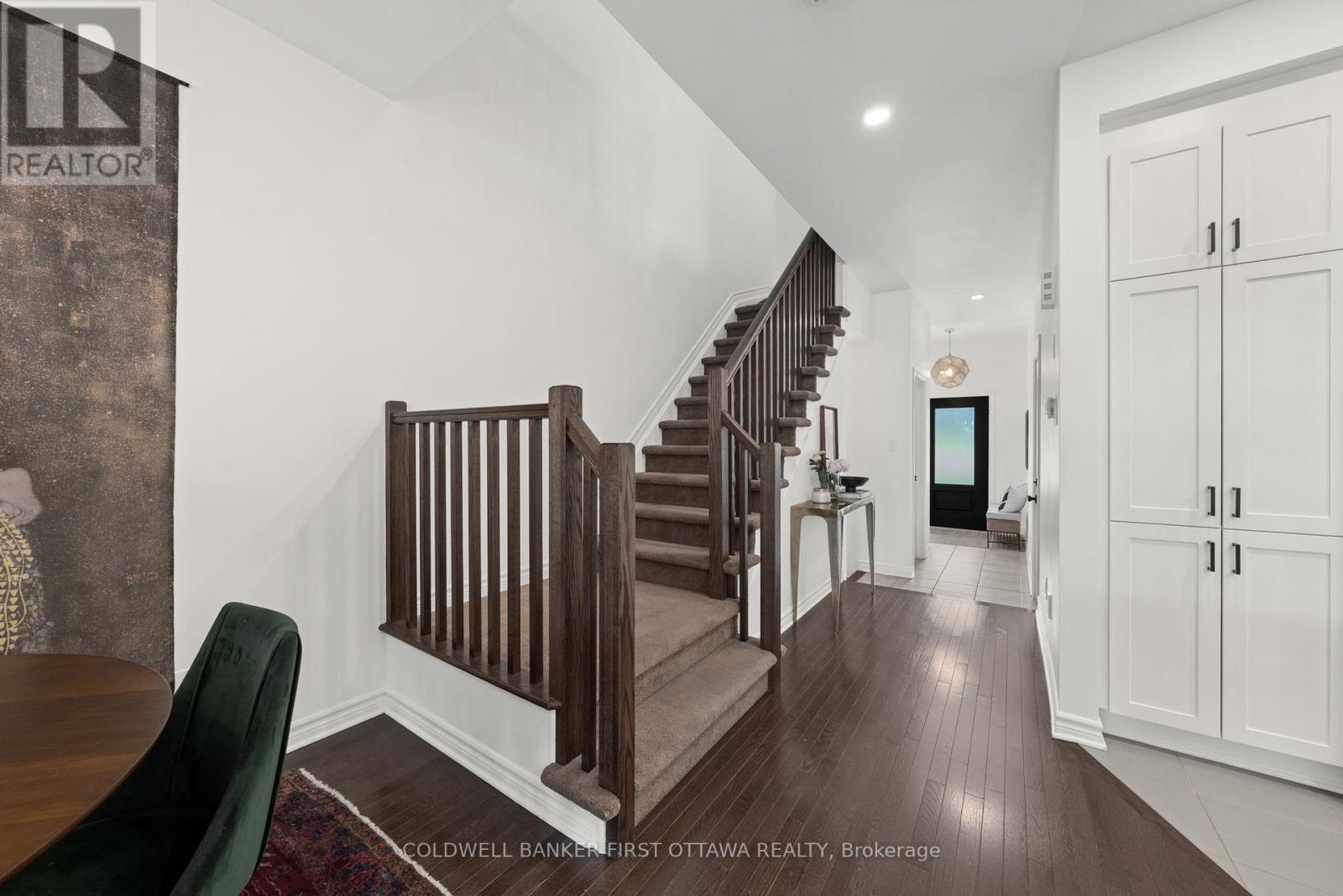 3 Bed, 3 Bath House for Sale in Ottawa – 310 FERGUS CRESCENT, Ottawa – MLS# X13473332 - Image 23