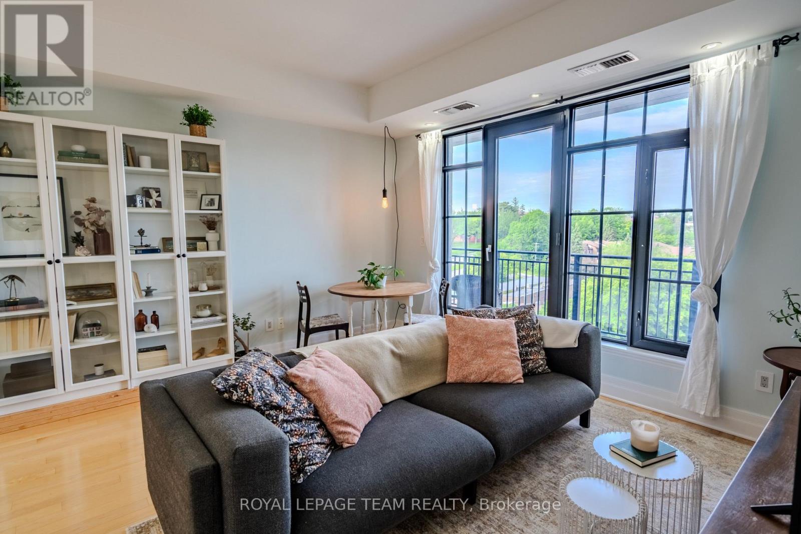 2 Bed, 2 Bath Apartment for Sale in Ottawa – 708 – 327 BREEZEHILL AVENUE S, Ottawa – MLS# X13473384 - Image 13