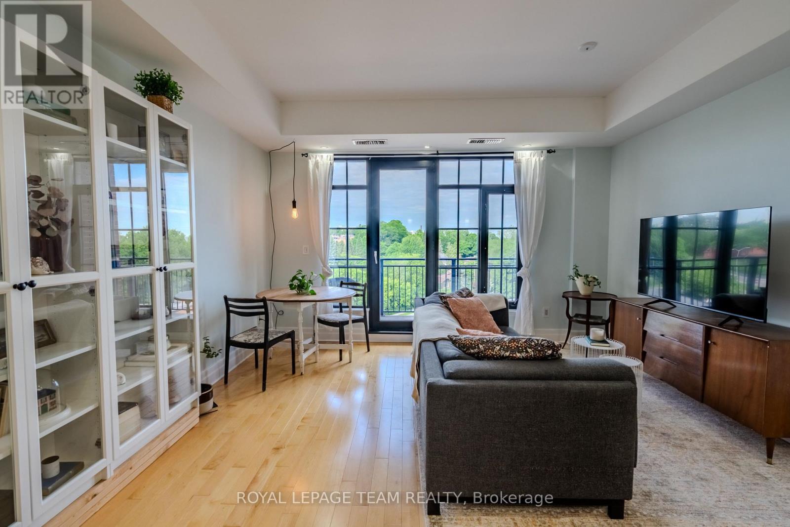 2 Bed, 2 Bath Apartment for Sale in Ottawa – 708 – 327 BREEZEHILL AVENUE S, Ottawa – MLS# X13473384 - Image 14