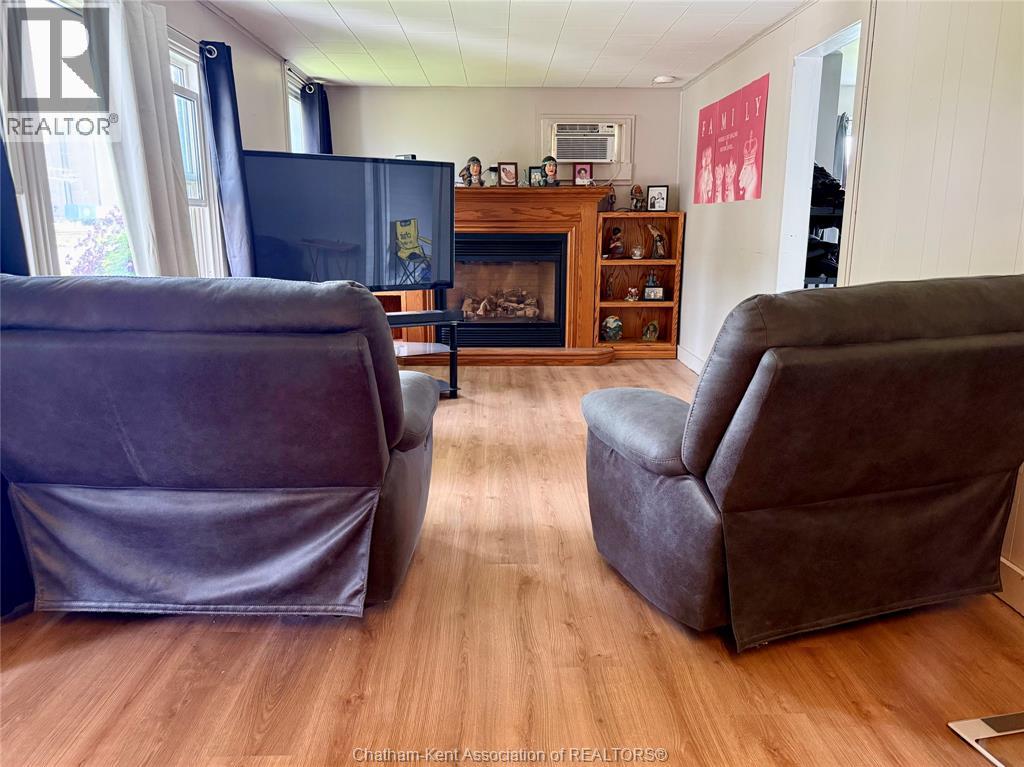 25 CATHCART STREET - 7