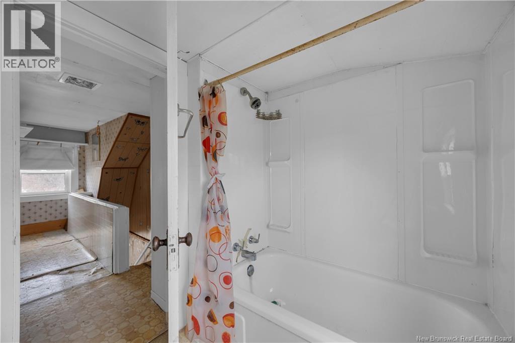 106 L'Etete Road - 23