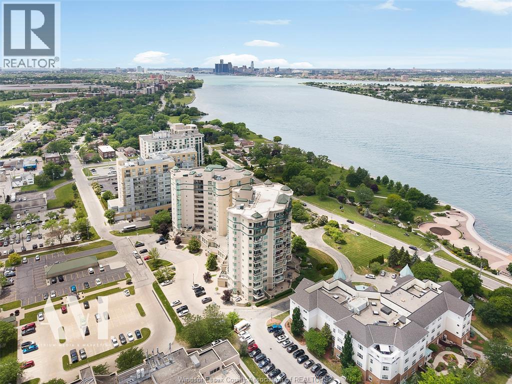 #804 4955 RIVERSIDE DRIVE - 3