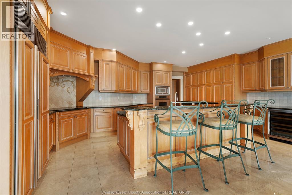 #804 4955 RIVERSIDE DRIVE - 23