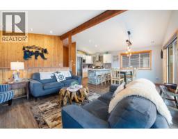 221 6596 Baird Rd, Port Renfrew, BC V0S1K0 Photo 18