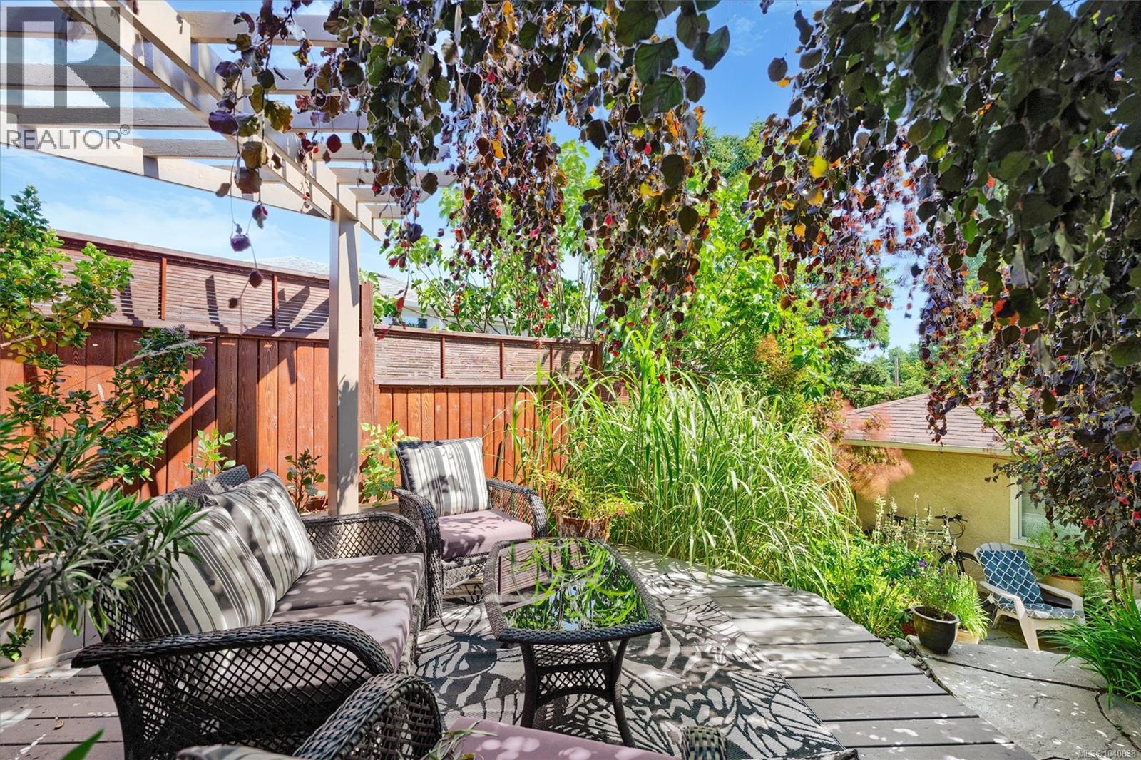  2577 Empire Street, Victoria