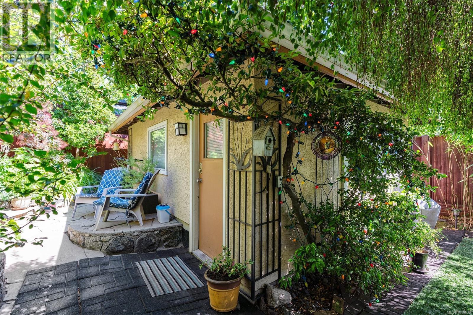  2577 Empire Street, Victoria