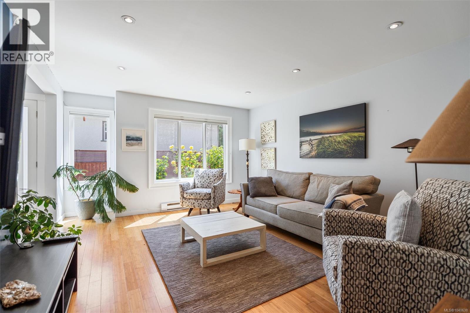  2577 Empire Street, Victoria