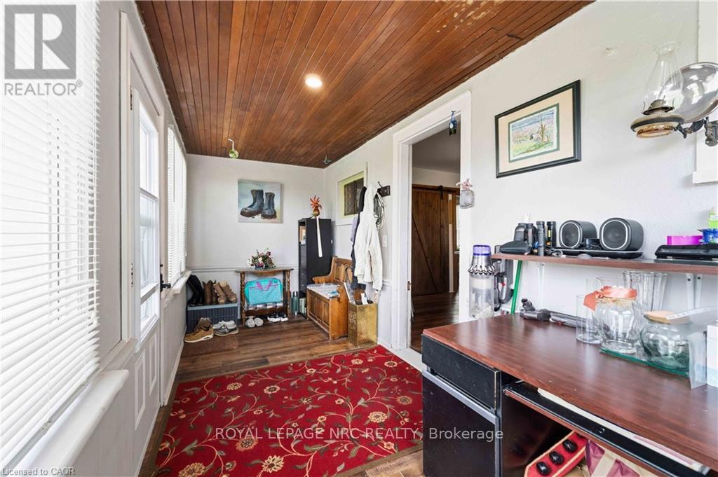 594 NIAGARA STONE ROAD - 25