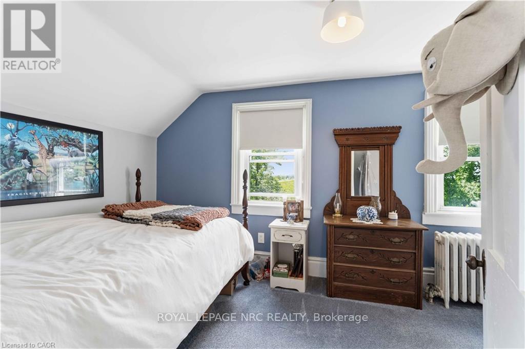 594 NIAGARA STONE ROAD - 36