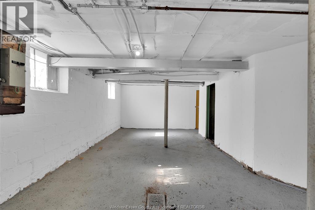538 Louis AVENUE - 24