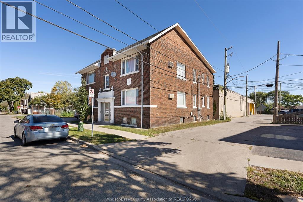 538 Louis AVENUE - 2