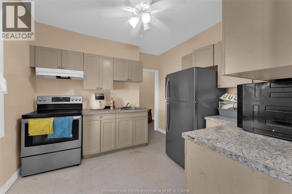 538 Louis AVENUE - 10