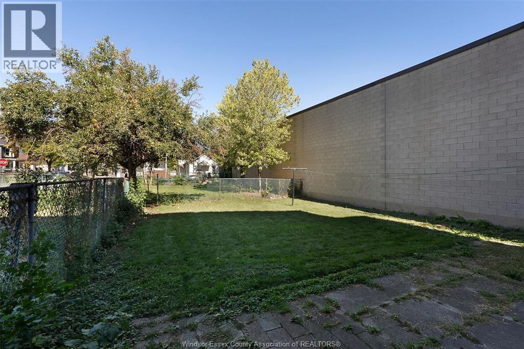 538 Louis AVENUE - 5