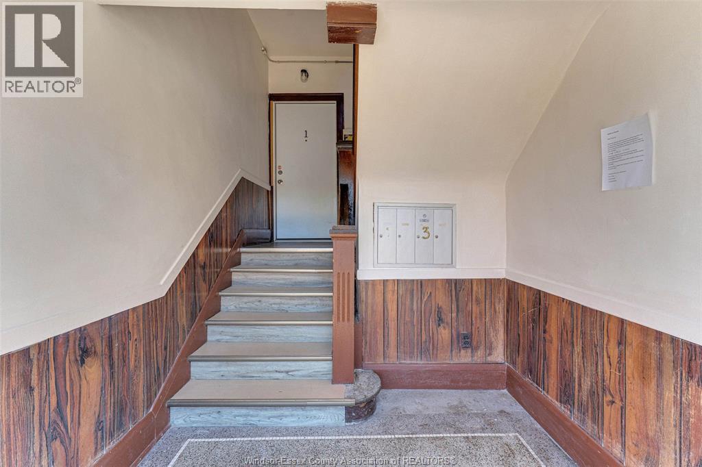 538 Louis AVENUE - 6