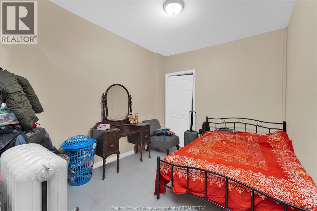 538 Louis AVENUE - 12