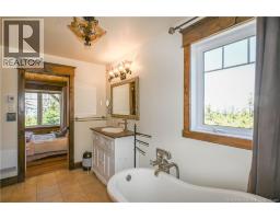 449 Gauvin Street, Petite Lameque, NB E8T2N2 Photo 36