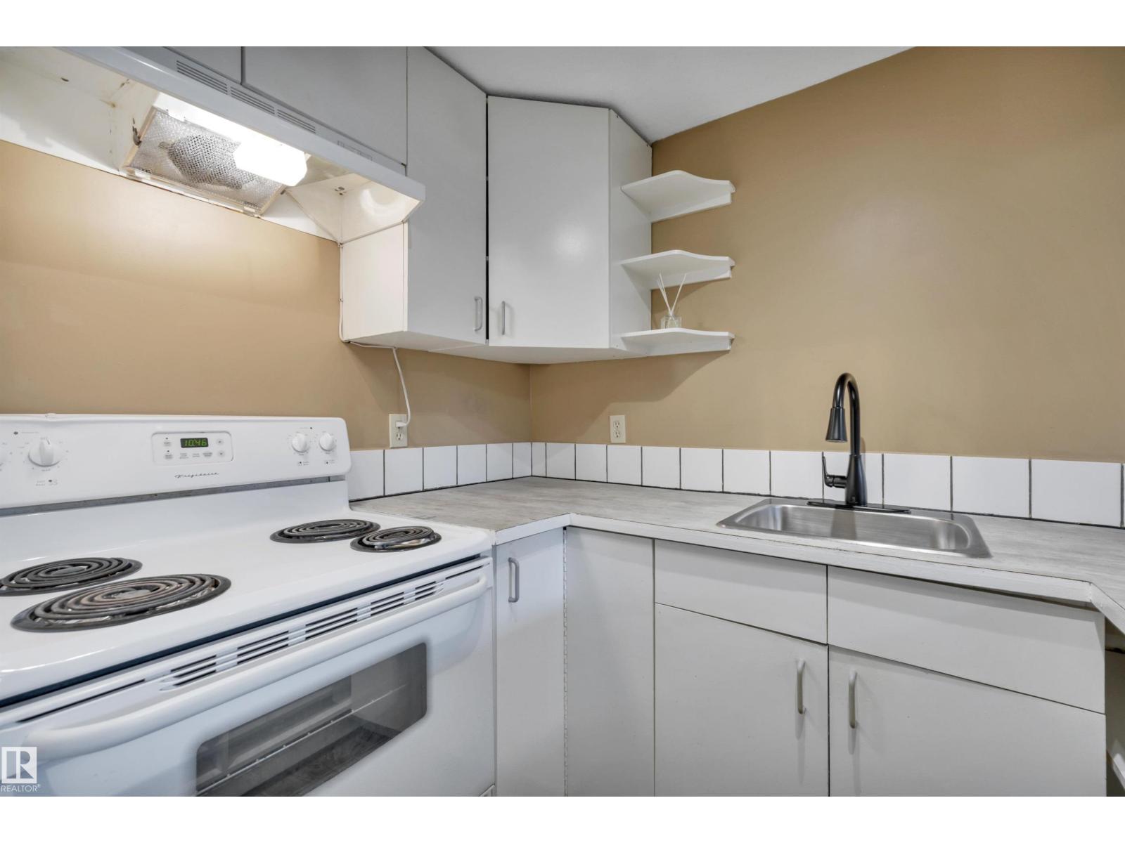 12015 124 ST NW - 40