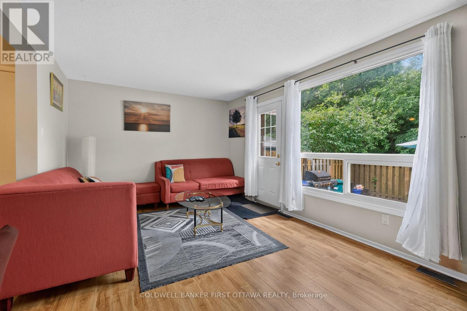 3 Bed, 2 Bath House for Sale in Ottawa – 98 – 1444 PALMERSTON DRIVE, Ottawa – MLS# X13473634 - Image 6
