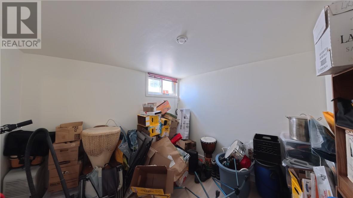 1021 Crescent Street Unit# A & B - 21