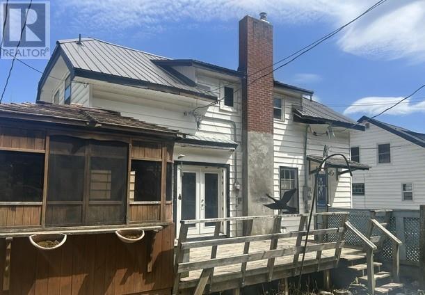 1021 Crescent Street Unit# B - 3