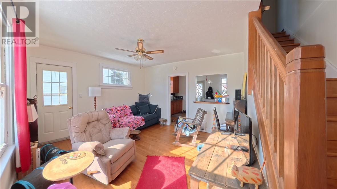 1021 Crescent Street Unit# A & B - 10
