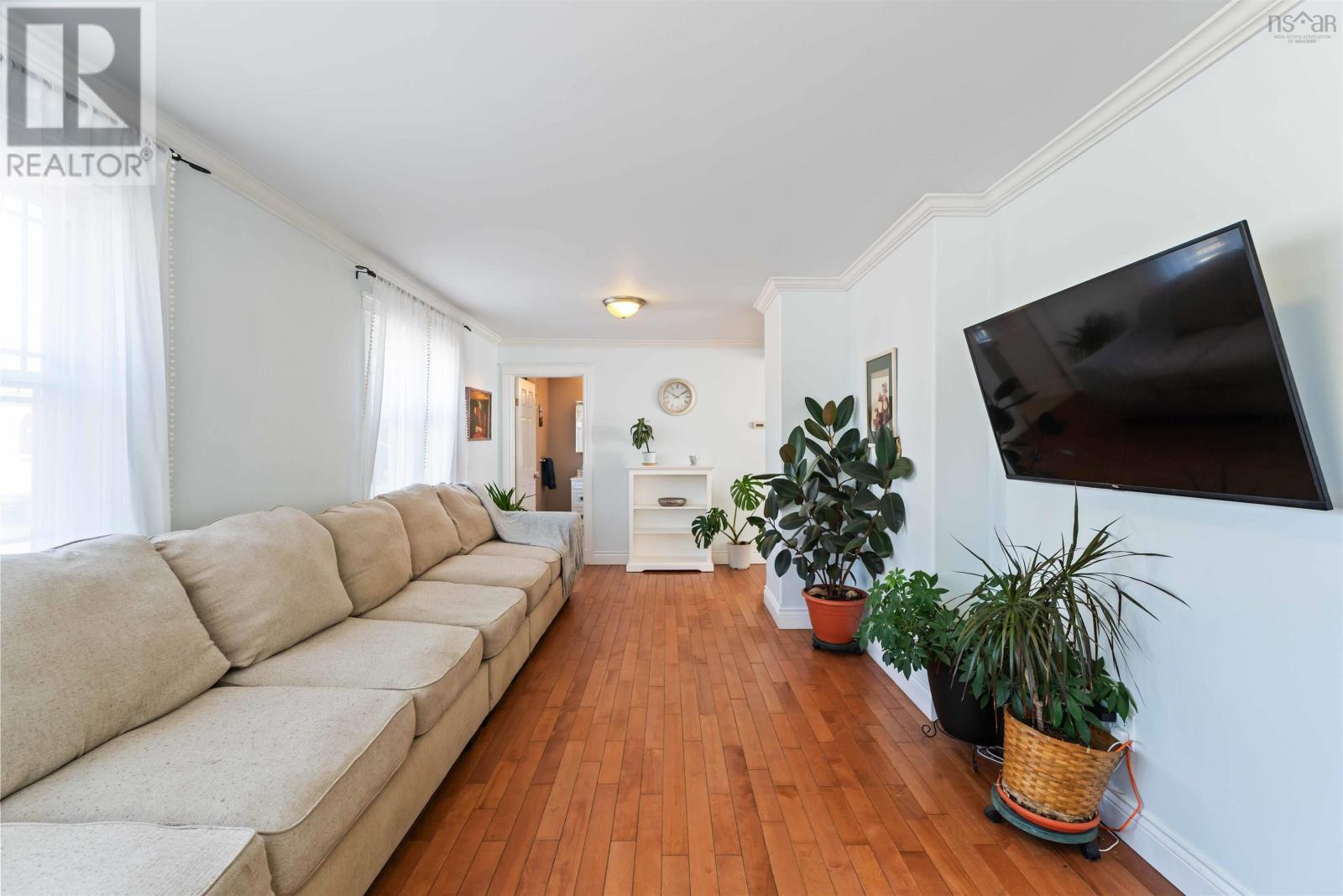 106 Queen Street - 8