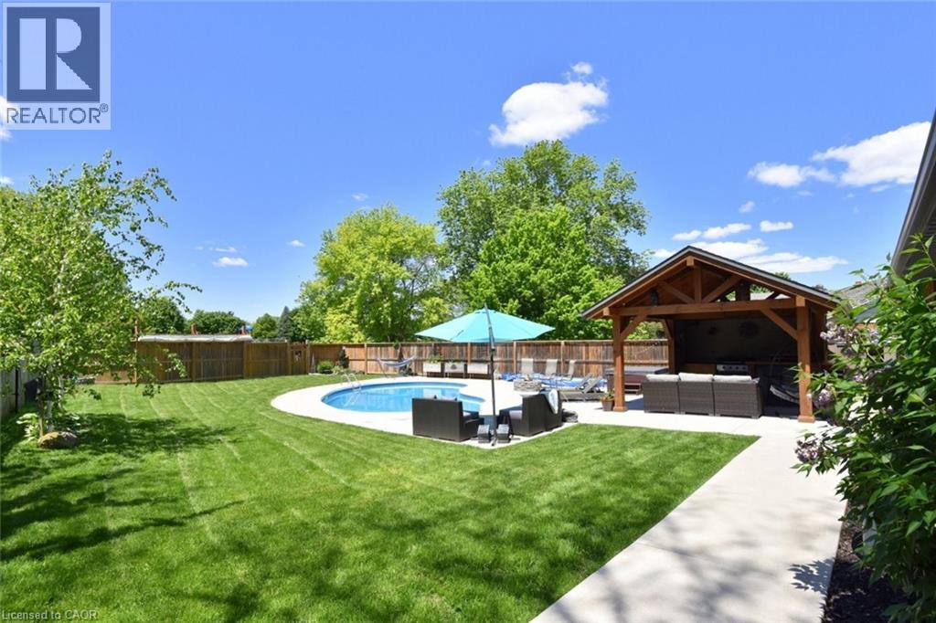 3-bedroom home for sale at 8 SHERIDAN Boulevard, Simcoe ON · photo 46 of 51