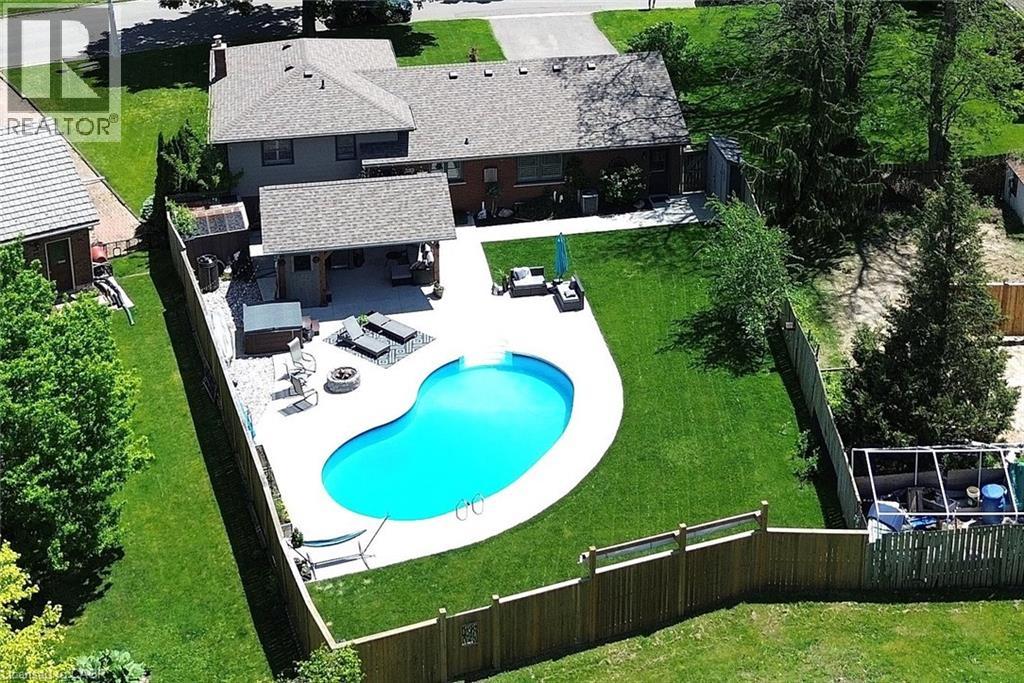 3-bedroom home for sale at 8 SHERIDAN Boulevard, Simcoe ON · photo 47 of 51