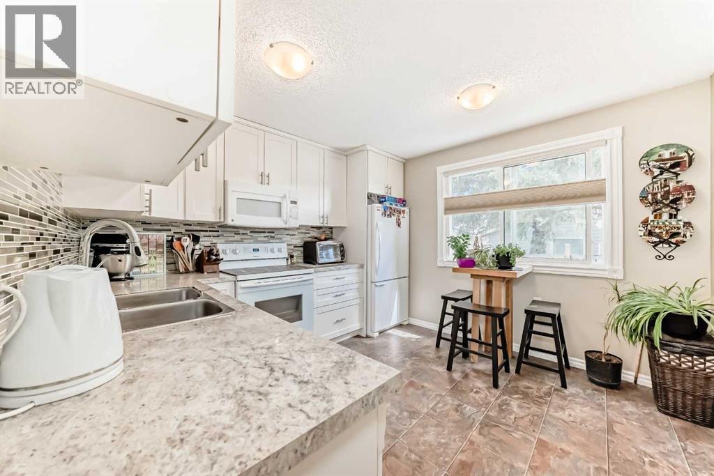 48 Millcrest Way SW - 9